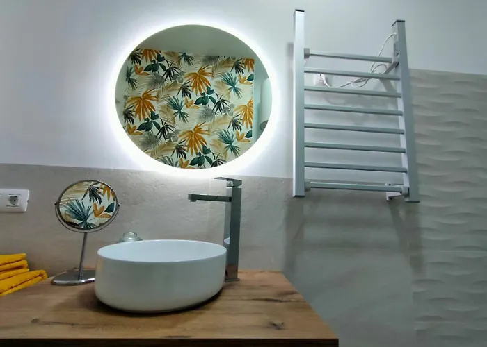 El Adoquin * איקוד דה לוס וינוס